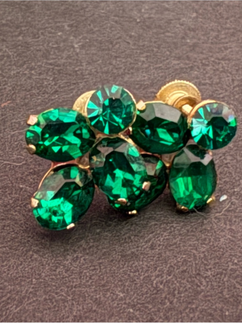 Coro Gold-Tone Emerald Green Rhinestone Cluster Screw Back Earrings Vintage